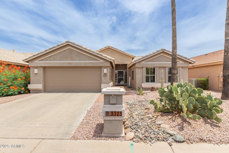 3323 146th Dr, Goodyear, AZ 85395
