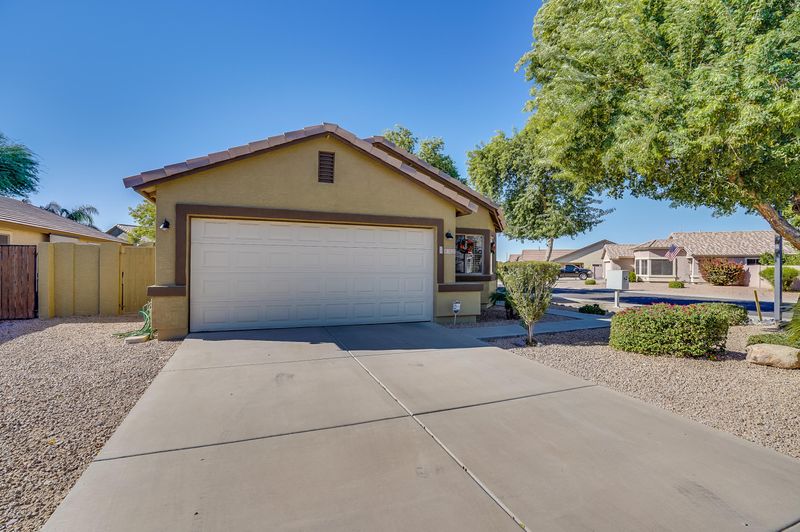 3323 E Bonanza Rd, Gilbert, AZ 85297