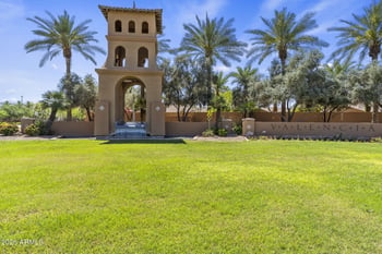 3323 Elmwood Pl, Chandler, AZ 85249