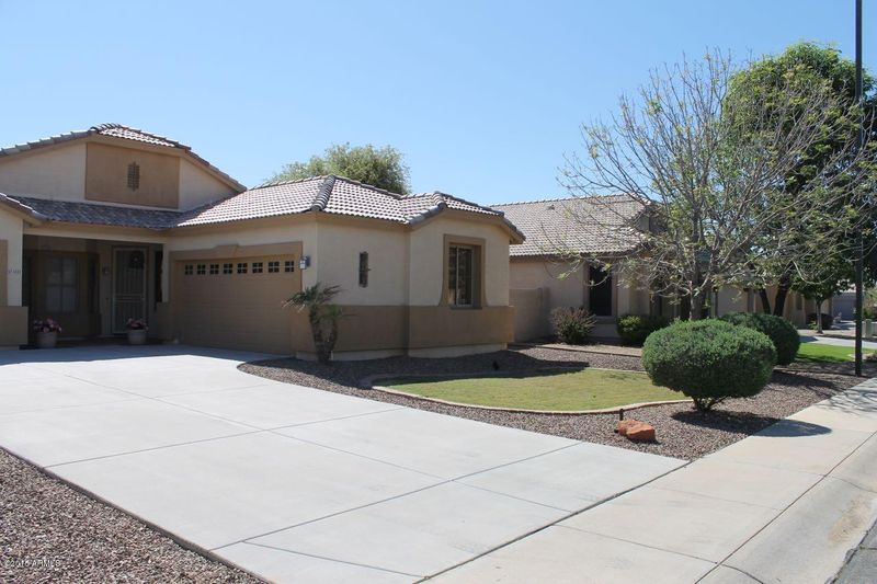 3323 E Kingbird Dr, Gilbert, AZ 85297