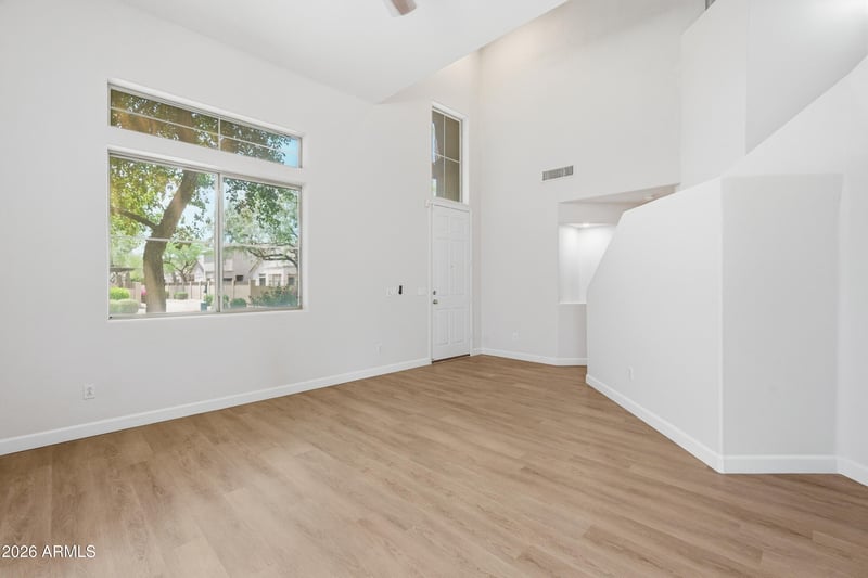 3323 N 142nd Dr, Goodyear, AZ 85395