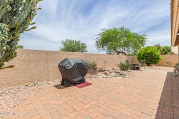 3323 146th Dr, Goodyear, AZ 85395