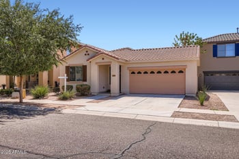 3323 Oakland St, Gilbert, AZ 85295