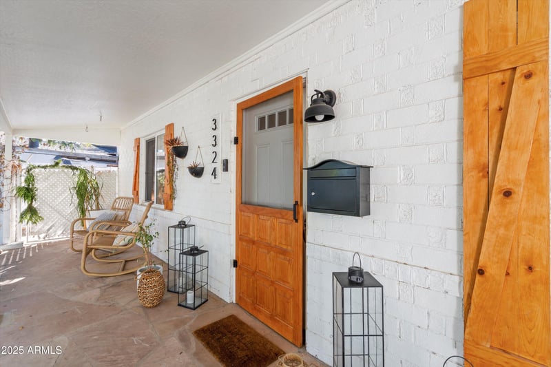 3324 25th St, Phoenix, AZ 85016