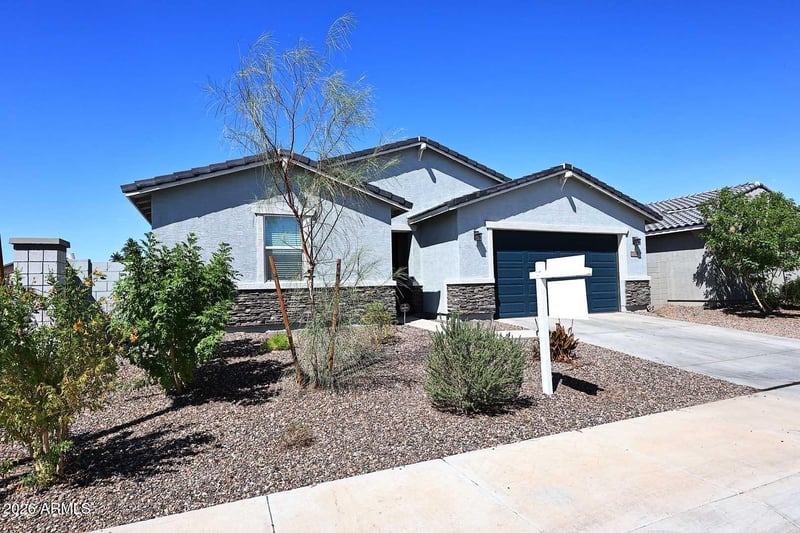 3324 E Alexander Dr, San Tan Valley, AZ 85143