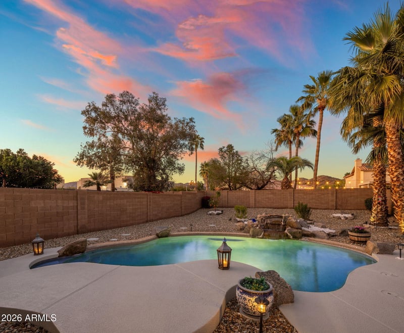 3324 Brookwood Ct, Phoenix, AZ 85048