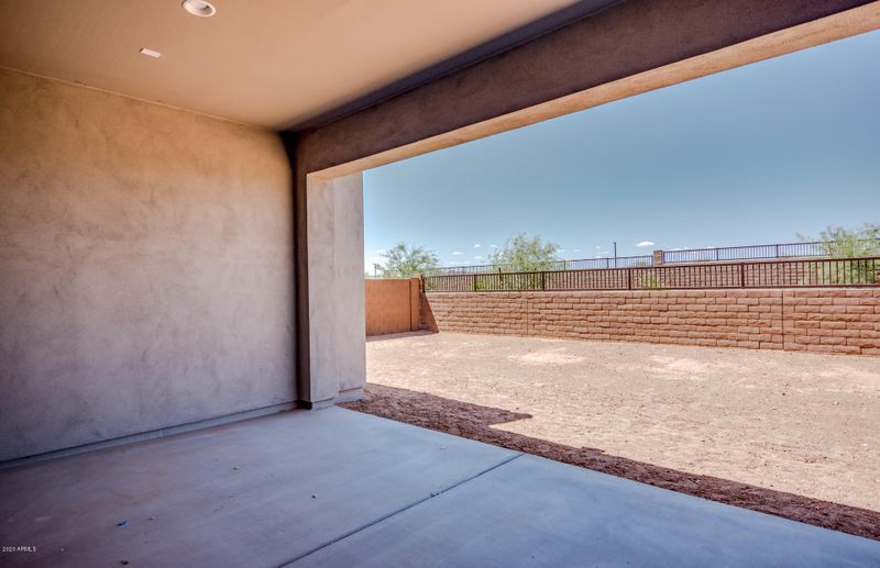 3324 E Robin Ln, Phoenix, AZ 85050
