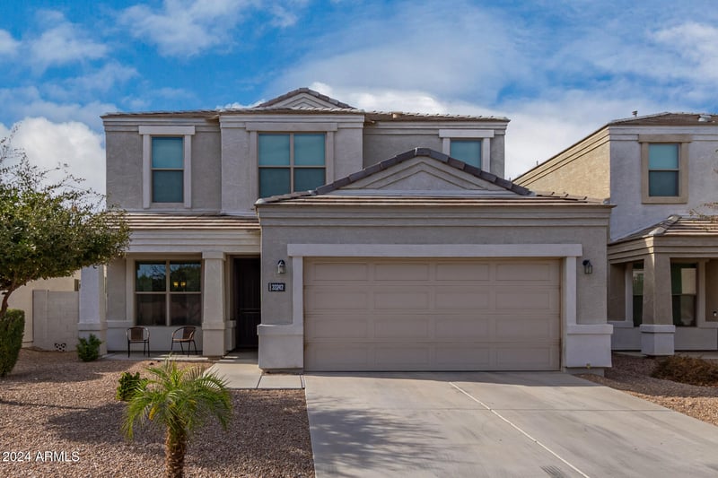 33242 Jamie Ln, San Tan Valley, AZ 85144