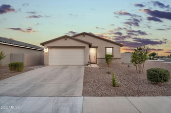 3325 Alexander Dr, San Tan Valley, AZ 85143