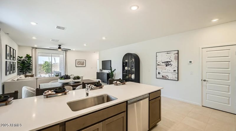 3325 E Fattoria Ave, San Tan Valley, AZ 85143