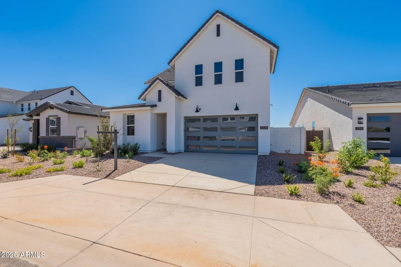 3325 Garnet St, San Tan Valley, AZ 85144