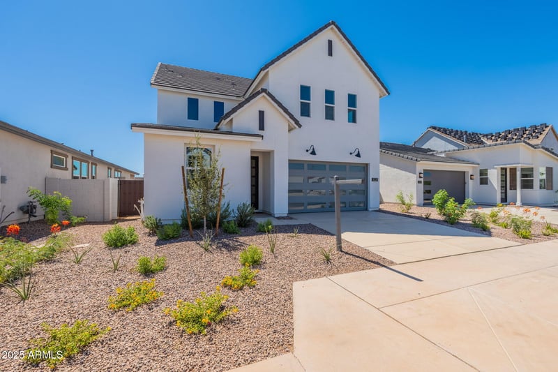 3325 Garnet St, San Tan Valley, AZ 85144
