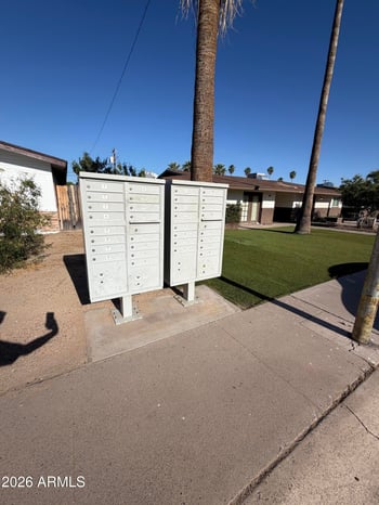 3325 66th St, Scottsdale, AZ 85251