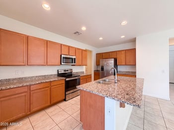 3325 W Dunbar Dr, Phoenix, AZ 85041