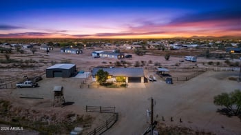33250 Brinlee Ln, San Tan Valley, AZ 85143