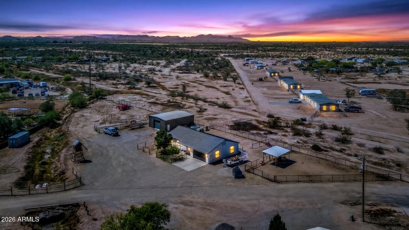 33250 Brinlee Ln, San Tan Valley, AZ 85143