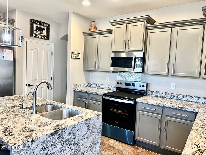 3326 257th Dr, Buckeye, AZ 85326