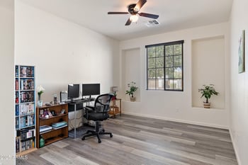 3326 31st St, Mesa, AZ 85213