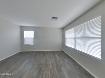 3326 Saint Anne Ave, Phoenix, AZ 85041