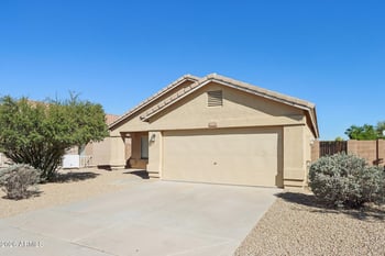 3326 Shumway Farm Rd, Phoenix, AZ 85041