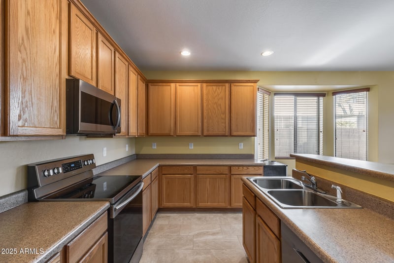 3327 257th Dr, Buckeye, AZ 85326