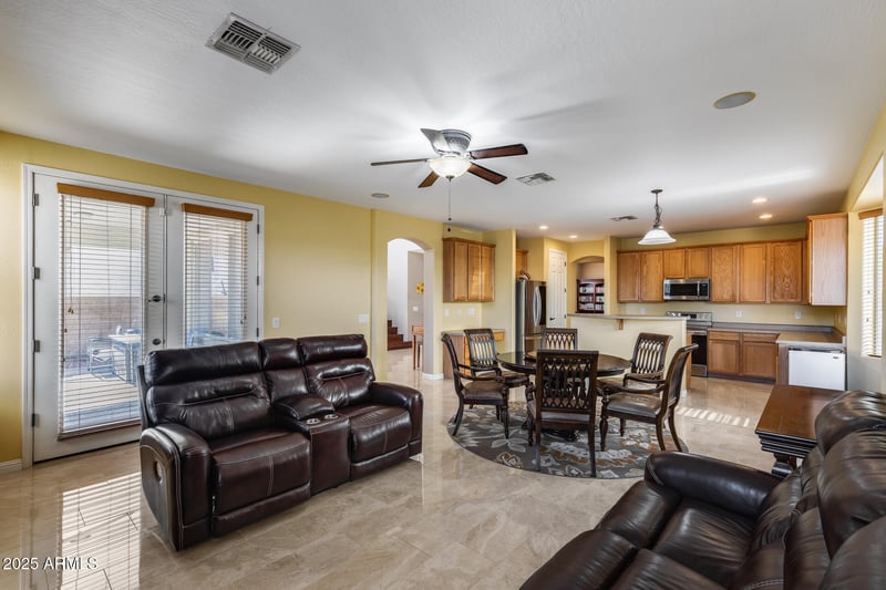 3327 257th Dr, Buckeye, AZ 85326