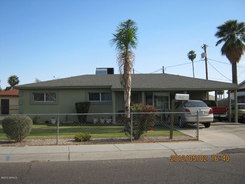 3327 E Willetta St, Phoenix, AZ 85008