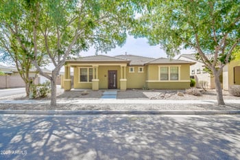 3327 Ivanhoe St, Gilbert, AZ 85295