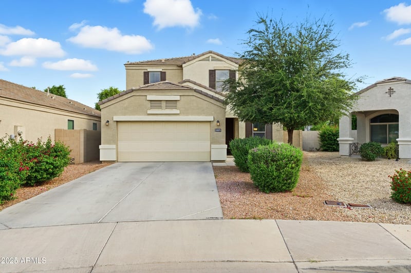 33273 Bowles Dr, San Tan Valley, AZ 85144