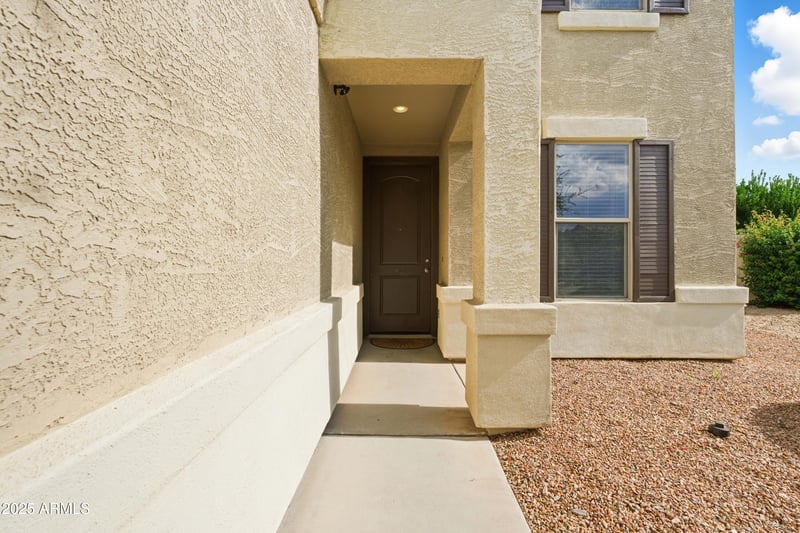 33273 Bowles Dr, San Tan Valley, AZ 85144