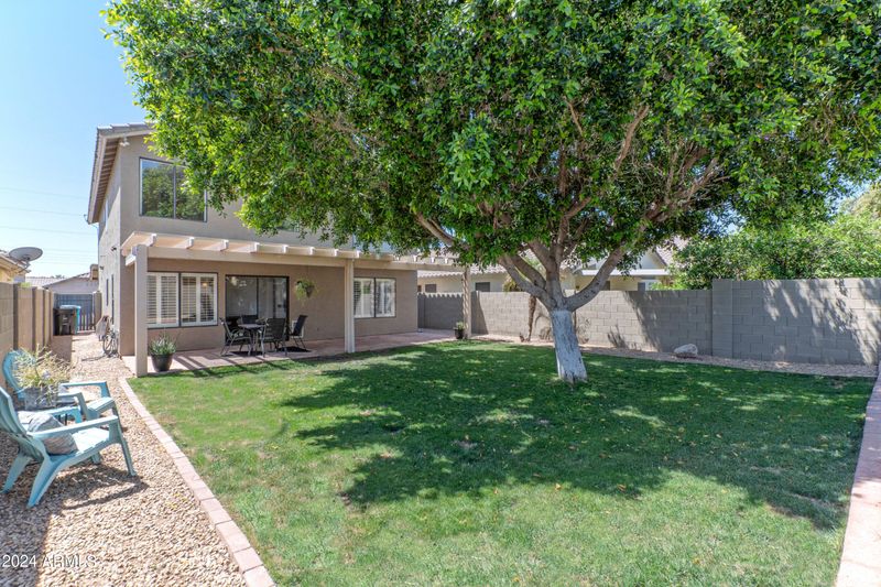 3328 E Blackhawk Dr, Phoenix, AZ 85050
