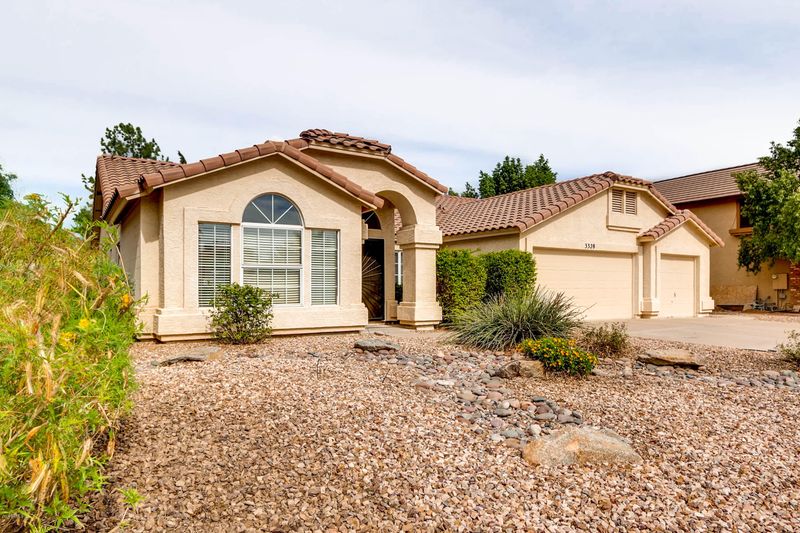 3328 E Garnet Ave, Mesa, AZ 85204
