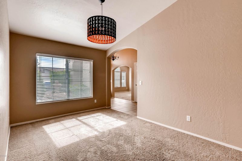3328 E Garnet Ave, Mesa, AZ 85204