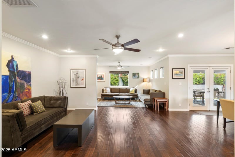 3328 Turney Ave, Phoenix, AZ 85018