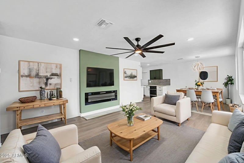 3328 Willetta St, Phoenix, AZ 85008