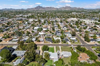 3329 Clarendon Ave, Phoenix, AZ 85018