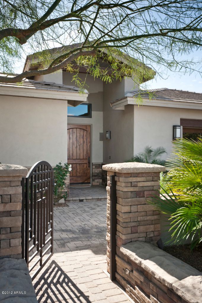 3329 E Oregon Ave, Phoenix, AZ 85018