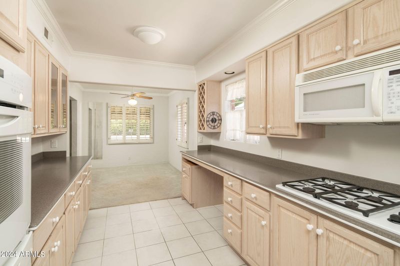 3329 N 17th Dr, Phoenix, AZ 85015