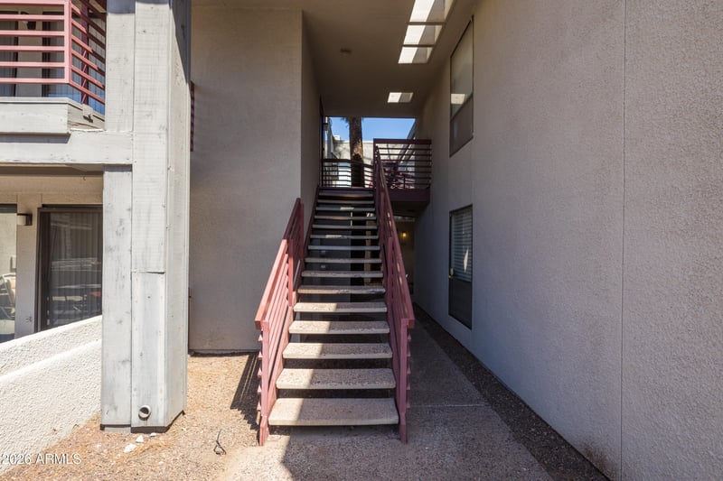 3329 Danbury Dr #F211, Phoenix, AZ 85053