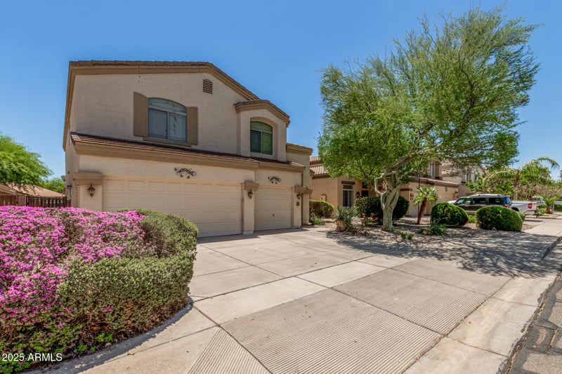 33293 Madison Way Dr, San Tan Valley, AZ 85144