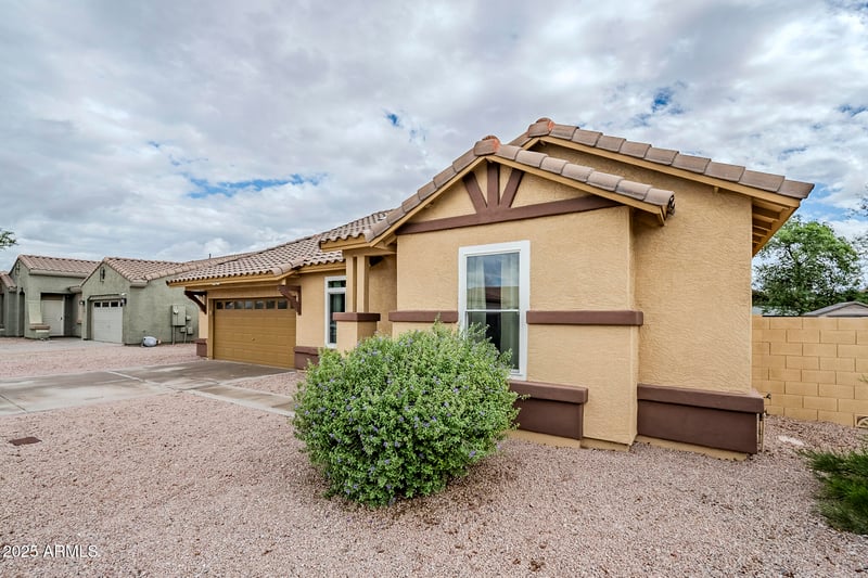 333 102nd Pl, Mesa, AZ 85207