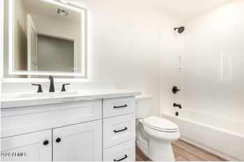 333 Clarendon Ave, Phoenix, AZ 85012