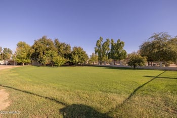 333 Cooper Rd, Chandler, AZ 85225