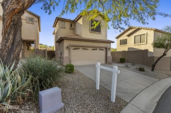333 Redwood Ln, Phoenix, AZ 85048
