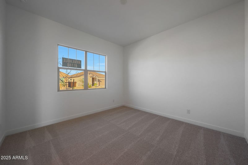 333 Flax Dr, San Tan Valley, AZ 85140