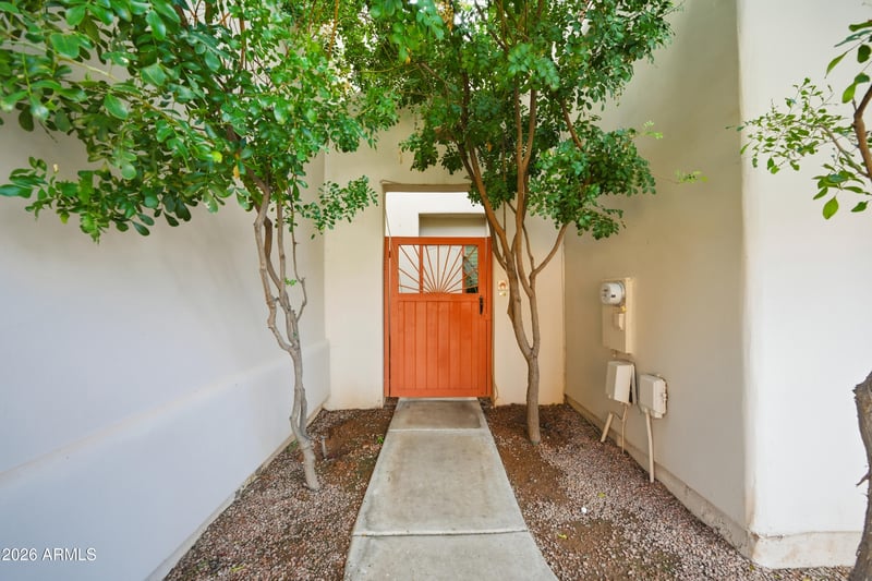 333 N Pennington Dr N #2, Chandler, AZ 85224