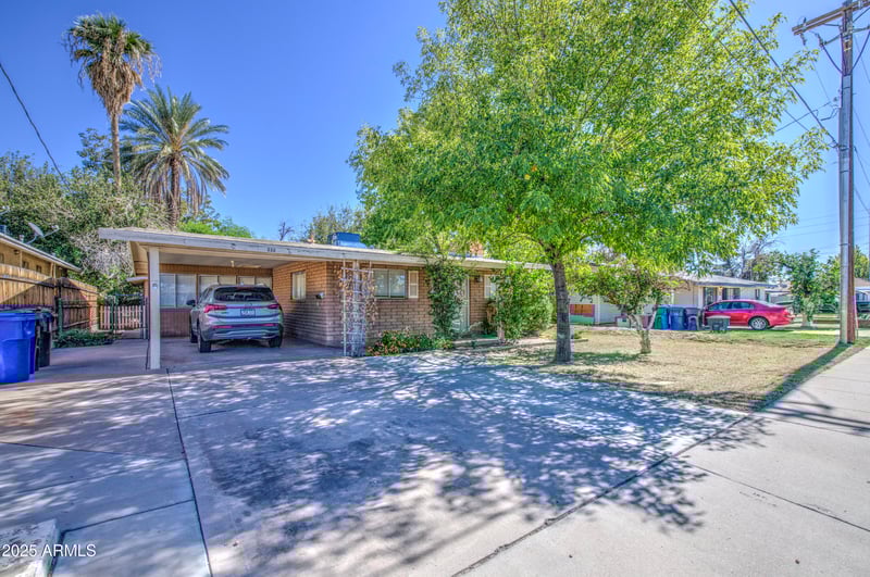 333 Pioneer --, Mesa, AZ 85204