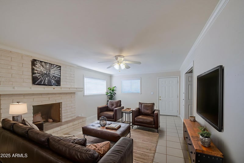 333 Pioneer --, Mesa, AZ 85204