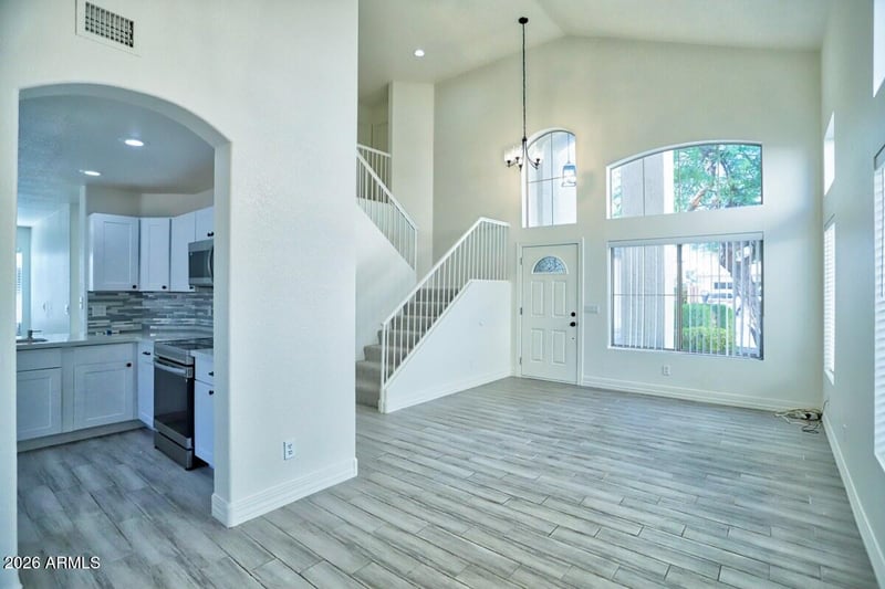 333 Colt Rd, Tempe, AZ 85284