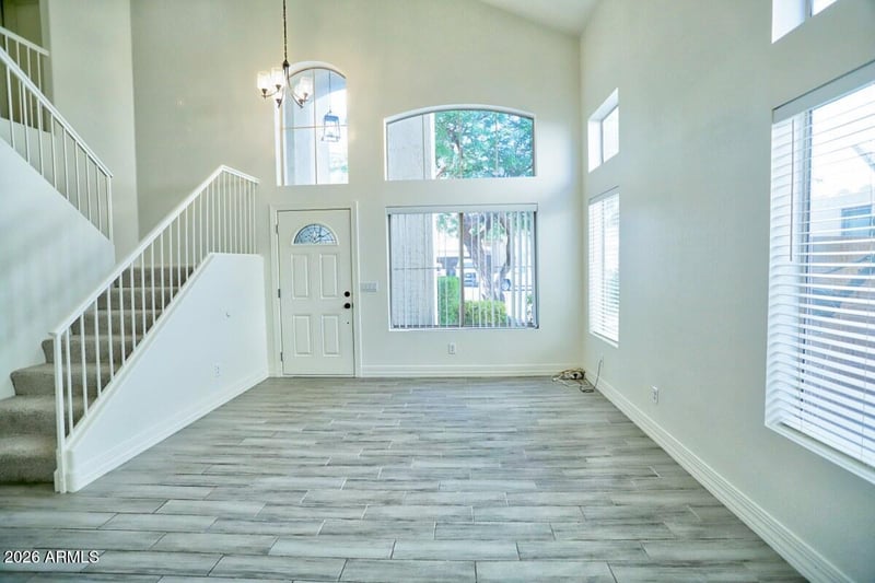 333 Colt Rd, Tempe, AZ 85284